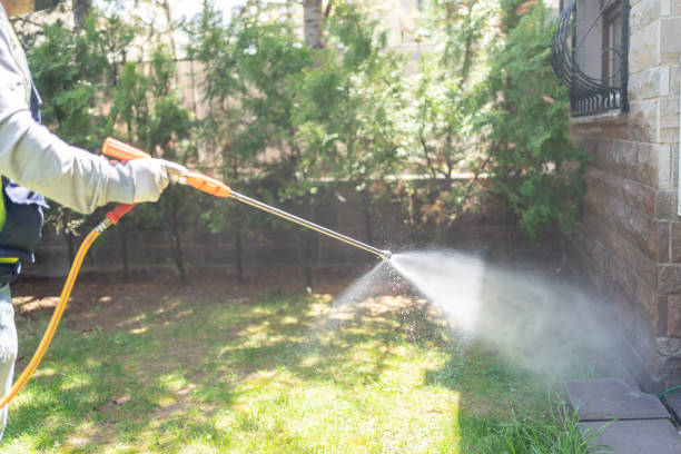 Best Commercial Pest Control Services  in Grant Park, IL